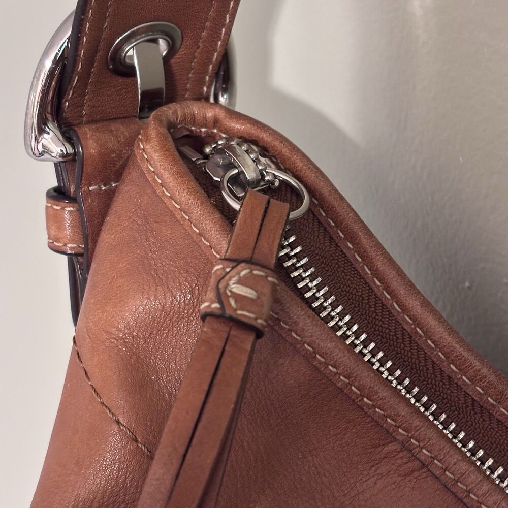 Vintage 2006 Coach Soho Hobo Brown Leather Shoulder Bag Purse Tassel F08A03 - Picture 11 of 13